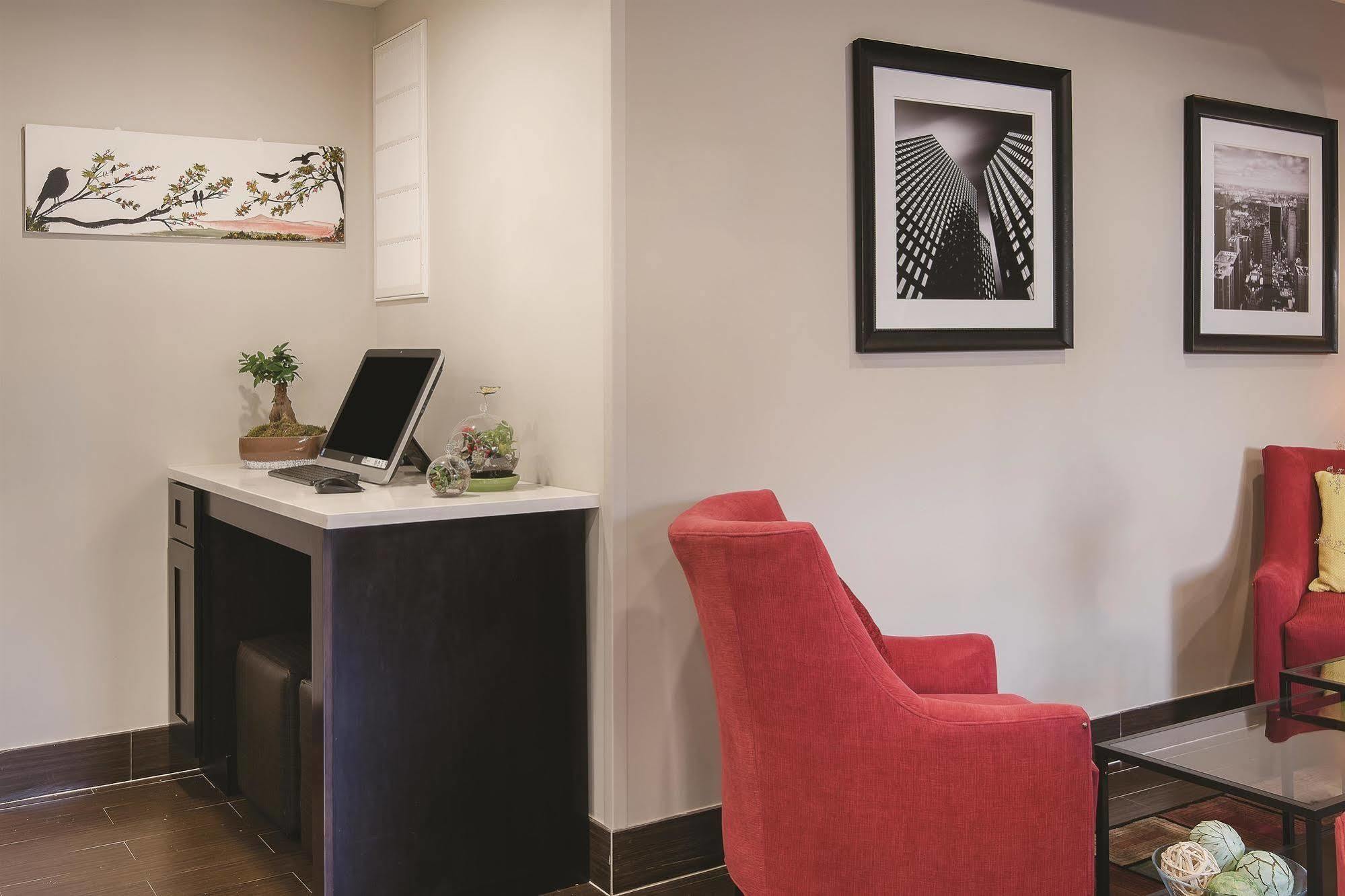 La Quinta By Wyndham Brooklyn East Hotel New York Ngoại thất bức ảnh